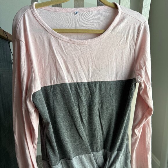 Long sleeve pink with grey colorblock tunic - Picture 1 of 4